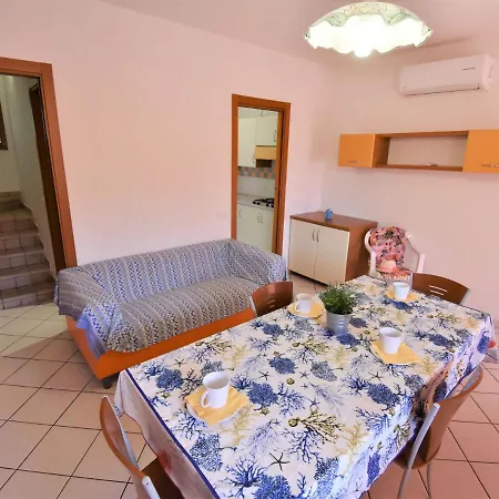 Solmare-6 By Interhome * Rosapineta