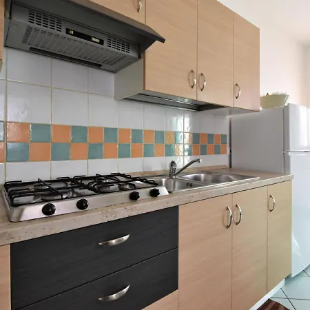 Solmare-6 By Interhome * Rosapineta